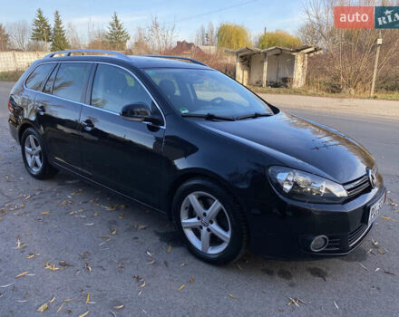 Черный Фольксваген Гольф, объемом двигателя 1.39 л и пробегом 240 тыс. км за 7600 $, фото 5 на Automoto.ua