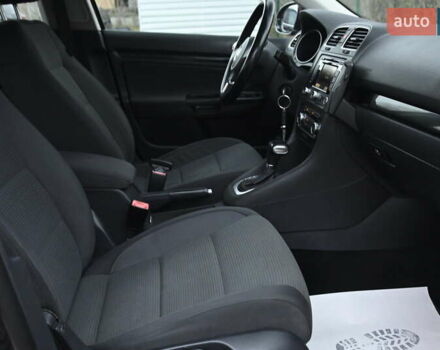 Черный Фольксваген Гольф, объемом двигателя 1.97 л и пробегом 275 тыс. км за 8850 $, фото 41 на Automoto.ua