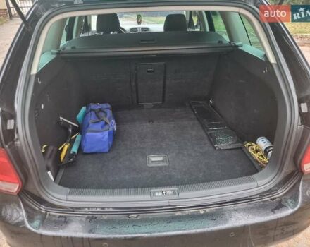 Черный Фольксваген Гольф, объемом двигателя 1.6 л и пробегом 280 тыс. км за 9000 $, фото 11 на Automoto.ua