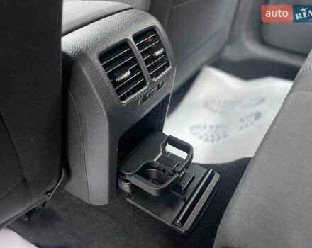 Чорний Фольксваген Гольф, об'ємом двигуна 1.6 л та пробігом 209 тис. км за 9500 $, фото 35 на Automoto.ua