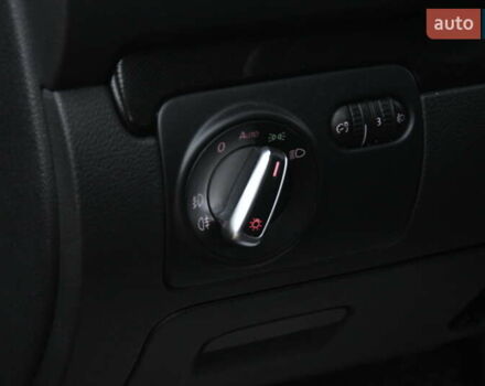 Черный Фольксваген Гольф, объемом двигателя 1.97 л и пробегом 275 тыс. км за 8850 $, фото 20 на Automoto.ua