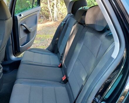 Чорний Фольксваген Гольф, об'ємом двигуна 1.6 л та пробігом 193 тис. км за 8200 $, фото 4 на Automoto.ua