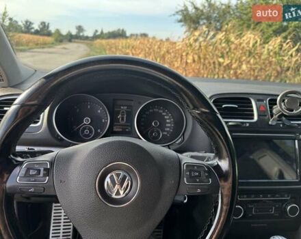 Черный Фольксваген Гольф, объемом двигателя 1.6 л и пробегом 263 тыс. км за 6990 $, фото 1 на Automoto.ua