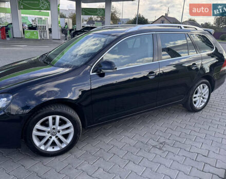 Черный Фольксваген Гольф, объемом двигателя 1.6 л и пробегом 235 тыс. км за 8800 $, фото 32 на Automoto.ua