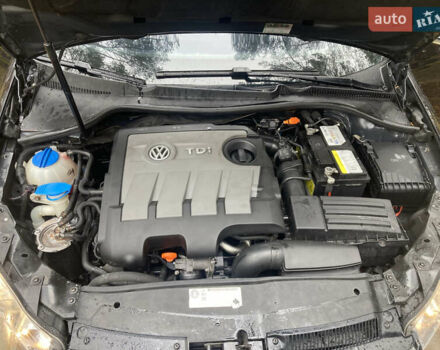 Черный Фольксваген Гольф, объемом двигателя 1.6 л и пробегом 269 тыс. км за 6600 $, фото 12 на Automoto.ua