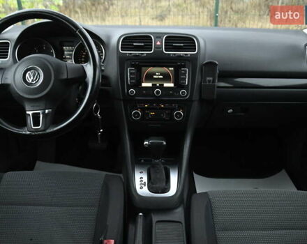 Черный Фольксваген Гольф, объемом двигателя 1.97 л и пробегом 275 тыс. км за 8850 $, фото 33 на Automoto.ua