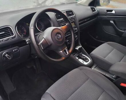 Черный Фольксваген Гольф, объемом двигателя 1.4 л и пробегом 205 тыс. км за 7800 $, фото 12 на Automoto.ua