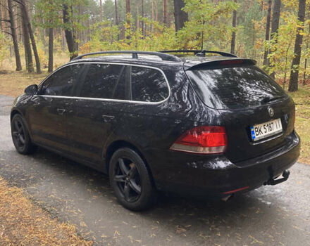 Черный Фольксваген Гольф, объемом двигателя 1.6 л и пробегом 269 тыс. км за 6600 $, фото 1 на Automoto.ua