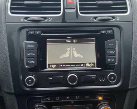 Черный Фольксваген Гольф, объемом двигателя 1.6 л и пробегом 230 тыс. км за 8450 $, фото 9 на Automoto.ua