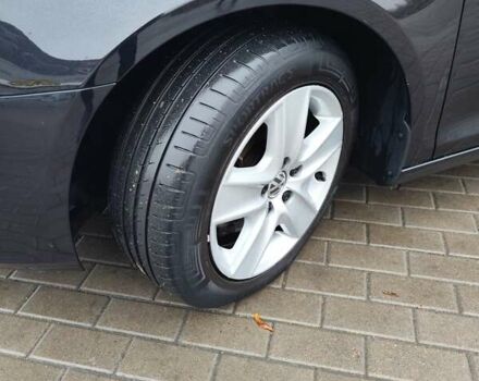 Черный Фольксваген Гольф, объемом двигателя 1.4 л и пробегом 205 тыс. км за 7800 $, фото 38 на Automoto.ua