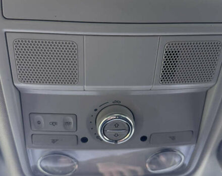 Черный Фольксваген Гольф, объемом двигателя 1.6 л и пробегом 235 тыс. км за 8800 $, фото 40 на Automoto.ua