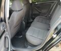 Черный Фольксваген Гольф, объемом двигателя 1.6 л и пробегом 254 тыс. км за 8000 $, фото 18 на Automoto.ua