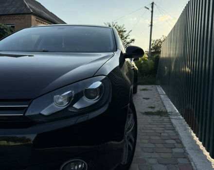 Черный Фольксваген Гольф, объемом двигателя 1.6 л и пробегом 300 тыс. км за 8200 $, фото 16 на Automoto.ua