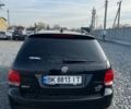 Черный Фольксваген Гольф, объемом двигателя 1.6 л и пробегом 197 тыс. км за 8200 $, фото 2 на Automoto.ua