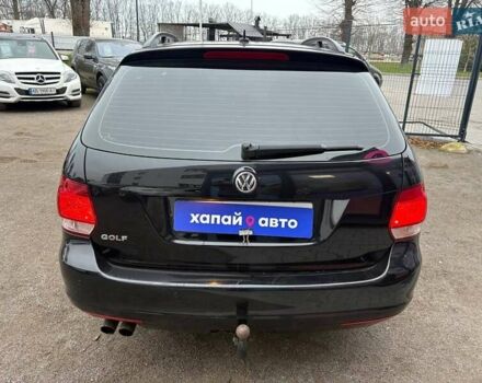 Черный Фольксваген Гольф, объемом двигателя 1.39 л и пробегом 228 тыс. км за 8200 $, фото 5 на Automoto.ua