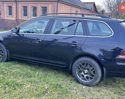 Черный Фольксваген Гольф, объемом двигателя 1.6 л и пробегом 247 тыс. км за 7800 $, фото 5 на Automoto.ua