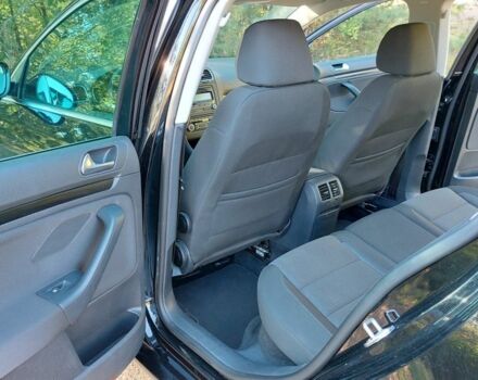 Чорний Фольксваген Гольф, об'ємом двигуна 1.6 л та пробігом 193 тис. км за 8200 $, фото 5 на Automoto.ua