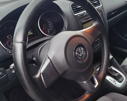 Черный Фольксваген Гольф, объемом двигателя 1.4 л и пробегом 205 тыс. км за 7800 $, фото 14 на Automoto.ua