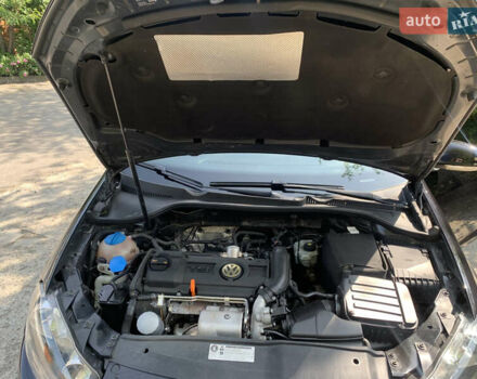 Черный Фольксваген Гольф, объемом двигателя 1.39 л и пробегом 230 тыс. км за 11500 $, фото 29 на Automoto.ua