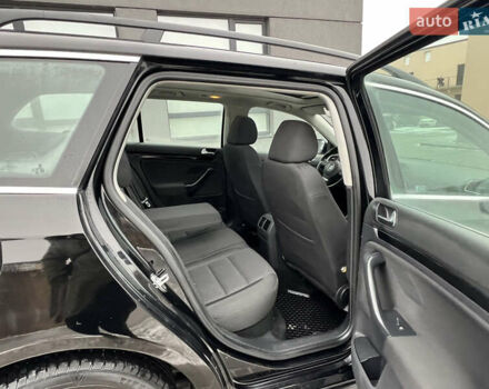 Чорний Фольксваген Гольф, об'ємом двигуна 1.6 л та пробігом 183 тис. км за 7199 $, фото 51 на Automoto.ua