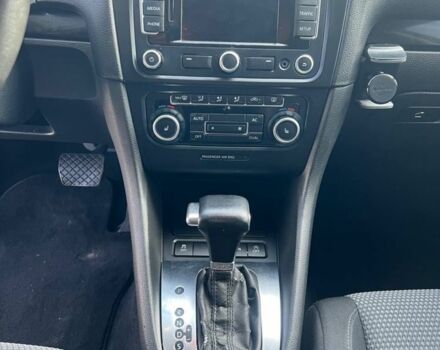 Черный Фольксваген Гольф, объемом двигателя 1.6 л и пробегом 197 тыс. км за 8200 $, фото 8 на Automoto.ua