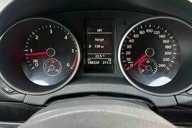 Чорний Фольксваген Гольф, об'ємом двигуна 1.6 л та пробігом 193 тис. км за 7200 $, фото 6 на Automoto.ua