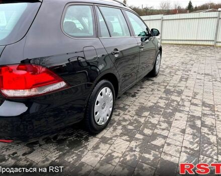 Черный Фольксваген Гольф, объемом двигателя 1.2 л и пробегом 217 тыс. км за 5500 $, фото 9 на Automoto.ua