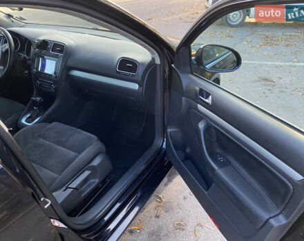 Черный Фольксваген Гольф, объемом двигателя 1.39 л и пробегом 240 тыс. км за 7600 $, фото 11 на Automoto.ua