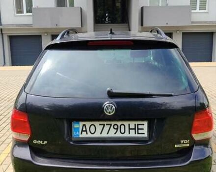 Черный Фольксваген Гольф, объемом двигателя 1.6 л и пробегом 300 тыс. км за 7200 $, фото 8 на Automoto.ua