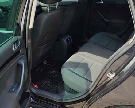 Черный Фольксваген Гольф, объемом двигателя 1.6 л и пробегом 300 тыс. км за 7200 $, фото 9 на Automoto.ua