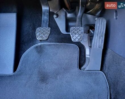 Черный Фольксваген Гольф, объемом двигателя 1.4 л и пробегом 199 тыс. км за 8000 $, фото 25 на Automoto.ua