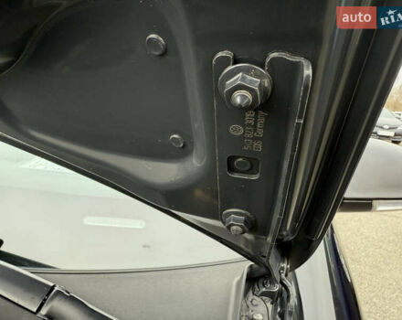 Черный Фольксваген Гольф, объемом двигателя 1.39 л и пробегом 190 тыс. км за 8500 $, фото 24 на Automoto.ua