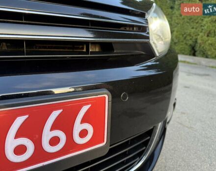 Черный Фольксваген Гольф, объемом двигателя 1.39 л и пробегом 190 тыс. км за 8500 $, фото 27 на Automoto.ua