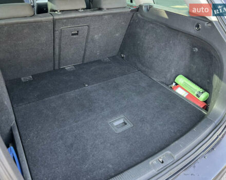 Черный Фольксваген Гольф, объемом двигателя 1.97 л и пробегом 250 тыс. км за 8800 $, фото 16 на Automoto.ua