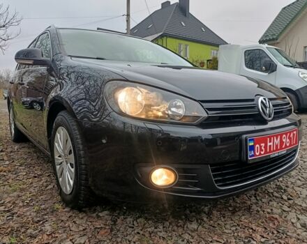 Черный Фольксваген Гольф, объемом двигателя 1.4 л и пробегом 229 тыс. км за 7500 $, фото 1 на Automoto.ua