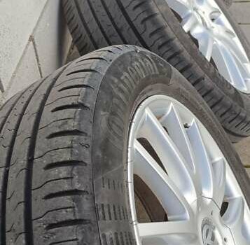 Черный Фольксваген Гольф, объемом двигателя 1.39 л и пробегом 220 тыс. км за 7850 $, фото 22 на Automoto.ua