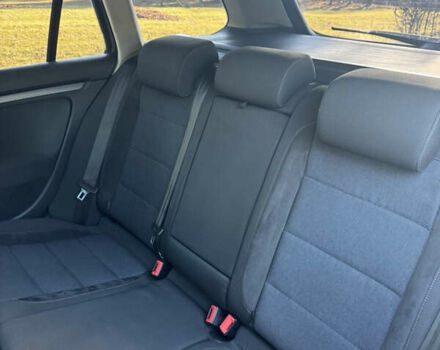 Черный Фольксваген Гольф, объемом двигателя 1.6 л и пробегом 203 тыс. км за 8300 $, фото 19 на Automoto.ua