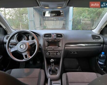 Чорний Фольксваген Гольф, об'ємом двигуна 1.97 л та пробігом 284 тис. км за 8300 $, фото 14 на Automoto.ua