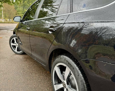 Черный Фольксваген Гольф, объемом двигателя 1.39 л и пробегом 220 тыс. км за 8600 $, фото 13 на Automoto.ua