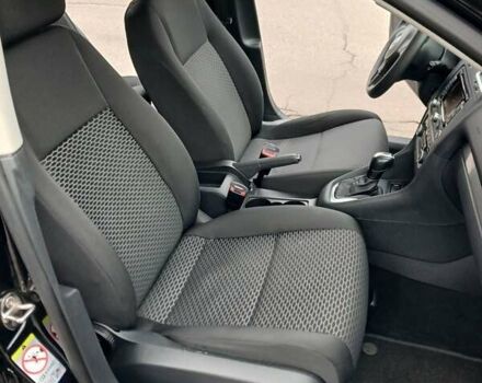 Чорний Фольксваген Гольф, об'ємом двигуна 1.6 л та пробігом 284 тис. км за 8999 $, фото 23 на Automoto.ua