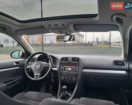 Чорний Фольксваген Гольф, об'ємом двигуна 1.6 л та пробігом 294 тис. км за 7800 $, фото 3 на Automoto.ua