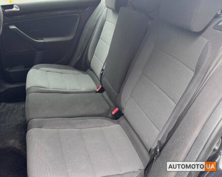 Чорний Фольксваген Гольф, об'ємом двигуна 1.4 л та пробігом 269 тис. км за 8300 $, фото 15 на Automoto.ua