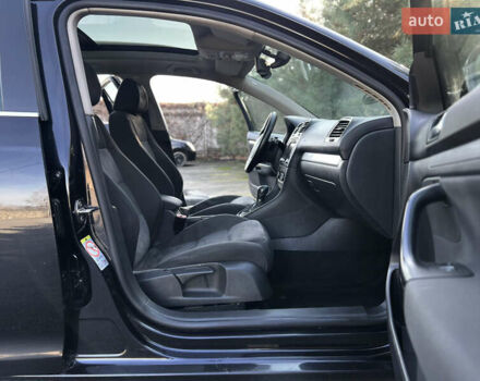 Черный Фольксваген Гольф, объемом двигателя 1.97 л и пробегом 250 тыс. км за 8800 $, фото 31 на Automoto.ua