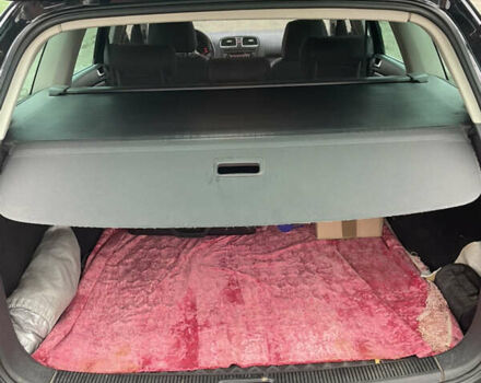 Черный Фольксваген Гольф, объемом двигателя 1.6 л и пробегом 270 тыс. км за 7350 $, фото 6 на Automoto.ua