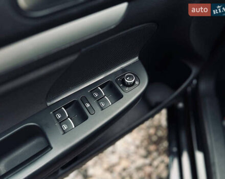 Чорний Фольксваген Гольф, об'ємом двигуна 1.39 л та пробігом 250 тис. км за 8800 $, фото 11 на Automoto.ua