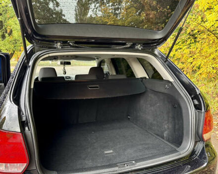 Черный Фольксваген Гольф, объемом двигателя 1.39 л и пробегом 220 тыс. км за 8600 $, фото 8 на Automoto.ua