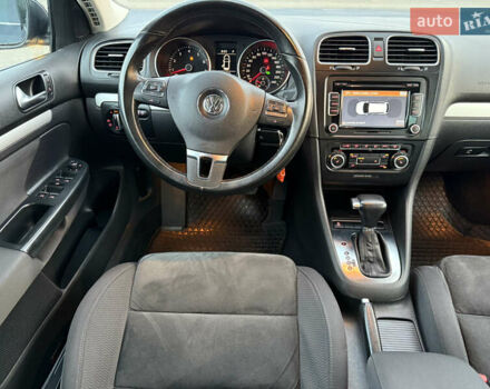 Черный Фольксваген Гольф, объемом двигателя 1.39 л и пробегом 190 тыс. км за 8500 $, фото 18 на Automoto.ua