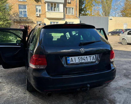 Черный Фольксваген Гольф, объемом двигателя 1.6 л и пробегом 240 тыс. км за 8300 $, фото 4 на Automoto.ua