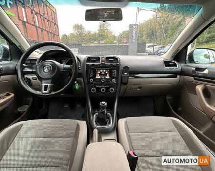 Чорний Фольксваген Гольф, об'ємом двигуна 1.6 л та пробігом 295 тис. км за 8200 $, фото 13 на Automoto.ua