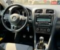 Черный Фольксваген Гольф, объемом двигателя 1.6 л и пробегом 305 тыс. км за 8490 $, фото 26 на Automoto.ua